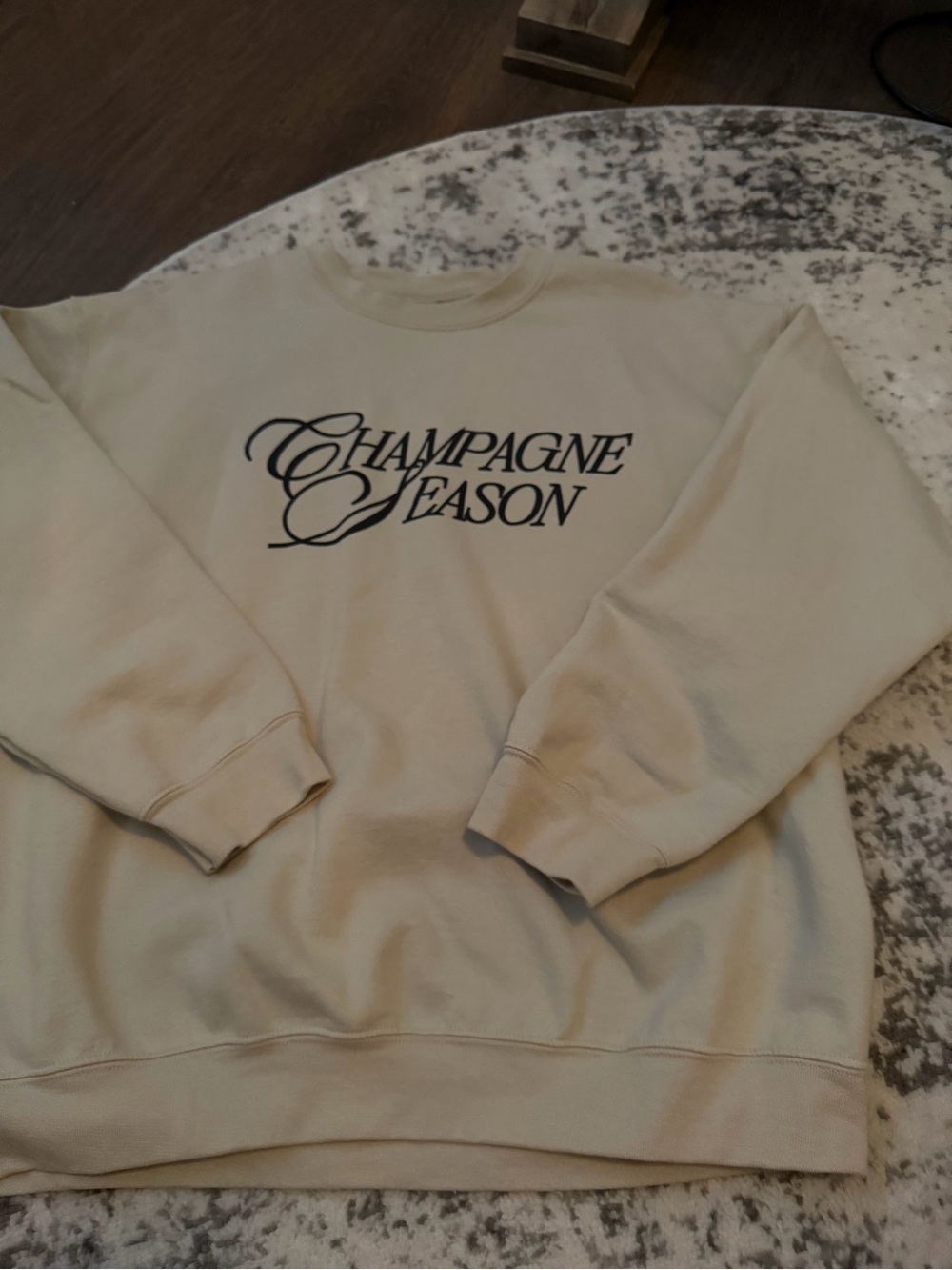 Champagne SeasonCrewnexk Sweatshirt - Cream